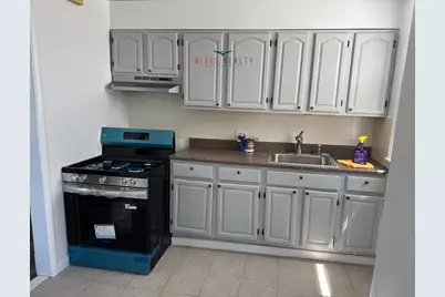 23-62 37th Street #2-FL, Astoria, NY 11105 - Photo 1