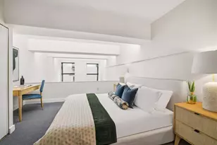 135 W 70th St, New York City, NY 10023 - Photo 8