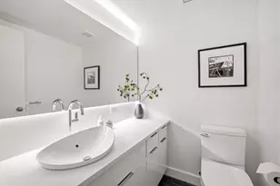 135 W 70th St, New York City, NY 10023 - Photo 6