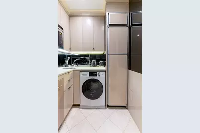 160 Central Park S #1607, New York City, NY 10019 - Photo 8