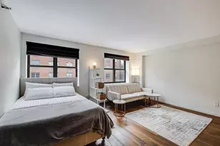 516 W 47th St, New York City, NY 10036 - Photo 6