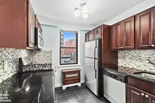 330 3rd Ave, New York City, NY 10010 - Photo 2