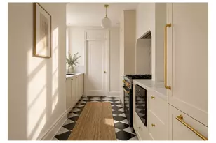 171 W 57th St, New York City, NY 10019 - Photo 6