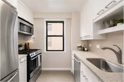 201 E 28th Street #7R, New York City, NY 10016 - Photo 6