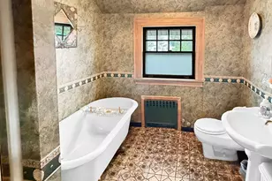 3829 Beach 38th St, New York City, NY 11224 - Photo 20