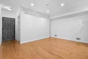 315 22nd St, New York City, NY 11215 - Photo 2