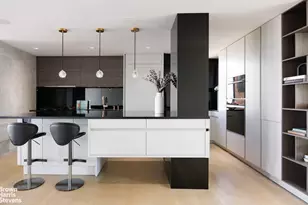 22 W 66th St, New York City, NY 10023 - Photo 22