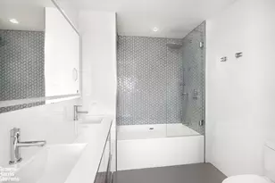 22 W 66th St, New York City, NY 10023 - Photo 32