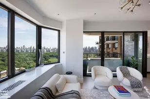 22 W 66th St, New York City, NY 10023 - Photo 2