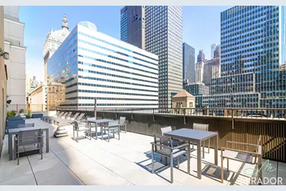 132 E 45th Street #8F, New York City, NY 10017 - Photo 12