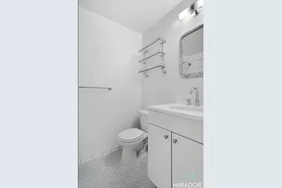 132 E 45th Street #8F, New York City, NY 10017 - Photo 8