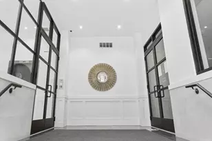 132 E 45th St, New York City, NY 10017 - Photo 16