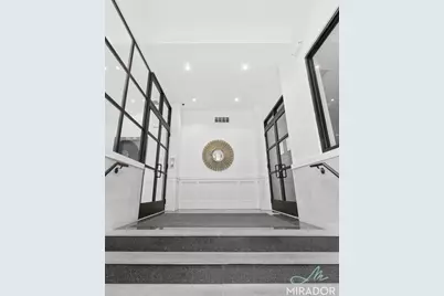 132 E 45th Street #8F, New York City, NY 10017 - Photo 16