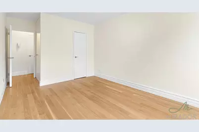 145 W 67th Street #15F, New York City, NY 10023 - Photo 6
