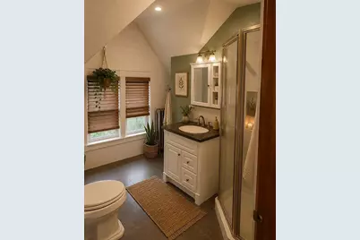 466 E 28th Street, New York City, NY 11226 - Photo 12