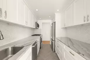 420 E 51st St, New York City, NY 10022 - Photo 4