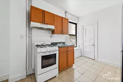 177 Thompson Street #12, New York City, NY 10012 - Photo 2