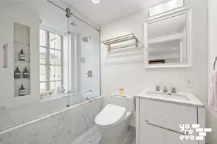 140 E 63rd St, New York City, NY 10065 - Photo 8