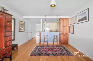 305 E 24th St, New York City, NY 10010 - Photo 2