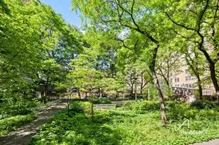 305 E 24th St, New York City, NY 10010 - Photo 12