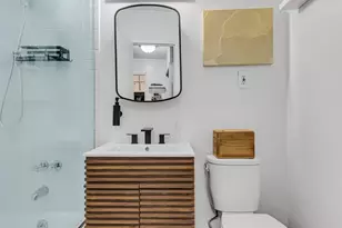 305 E 24th St, New York City, NY 10010 - Photo 6