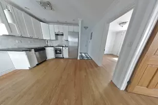 400 E 91st St, New York City, NY 10128 - Photo 1