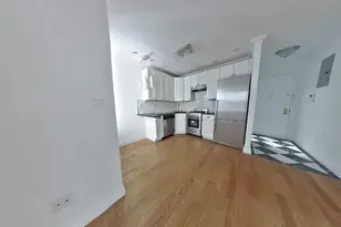 400 E 91st St, New York City, NY 10128 - Photo 2