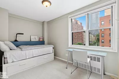 444 E 75th Street #4D, New York City, NY 10021 - Photo 8