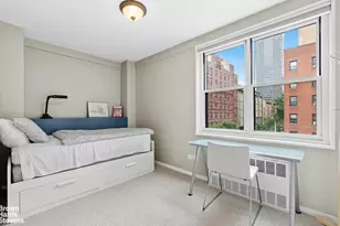 444 E 75th St, New York City, NY 10021 - Photo 8