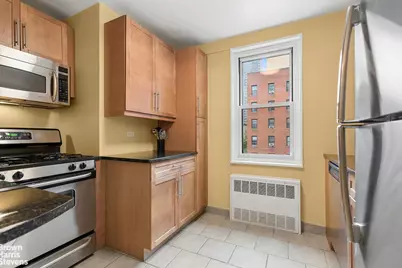 444 E 75th Street #4D, New York City, NY 10021 - Photo 4