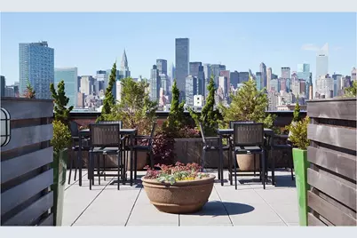 21-45 44th Drive #4I, New York City, NY 11101 - Photo 8