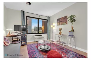 21-45 44th Dr, New York City, NY 11101 - Photo 1