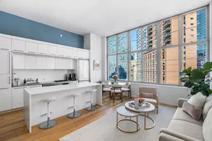 27-28 Thomson Ave, New York City, NY 11101 - Photo 2