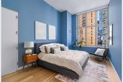 27-28 Thomson Avenue #804, New York City, NY 11101 - Photo 4