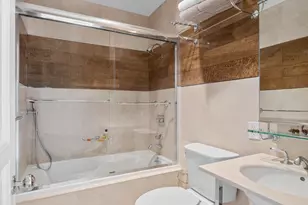131 W 95th St, New York City, NY 10025 - Photo 38