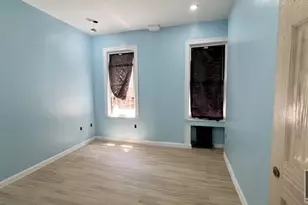 586 E 54th St, Brooklyn, NY 11203 - Photo 4