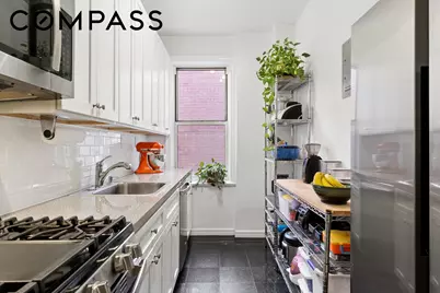 680 W 204th Street #5F, New York City, NY 10034 - Photo 4