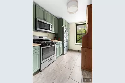 124 S 3rd Street #8, New York City, NY 11249 - Photo 4