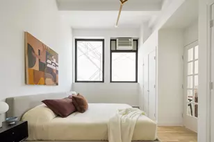 114 E 13th St, New York City, NY 10003 - Photo 4