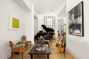 327 E 18th St, New York City, NY 10003 - Photo 4