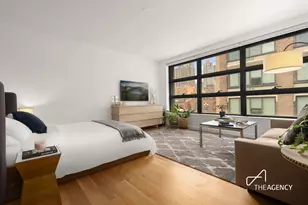 547 W 47th St, New York City, NY 10036 - Photo 2