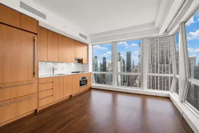 400 5th Avenue #34H, New York, NY 10018 - Photo 2