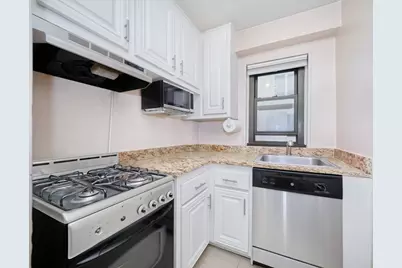 220 E 57th Street #14J, New York City, NY 10022 - Photo 14