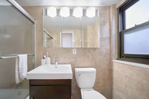 220 E 57th St, New York City, NY 10022 - Photo 18