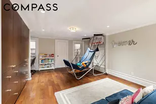 304 E 82nd St, New York City, NY 10028 - Photo 2