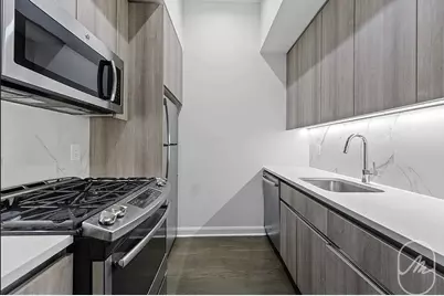 15 Park Row #8G, New York City, NY 10038 - Photo 4