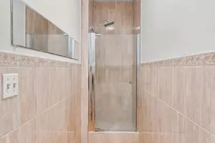 135 W 122nd St, New York City, NY 10027 - Photo 8