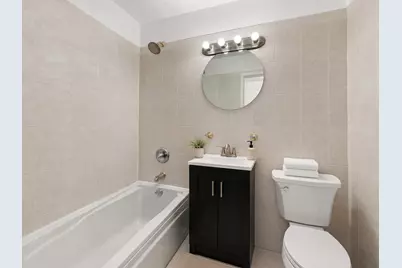 125-10 Queens Boulevard #1515, New York City, NY 11415 - Photo 6