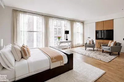 28 W 38th Street #PHW, New York City, NY 10018 - Photo 14