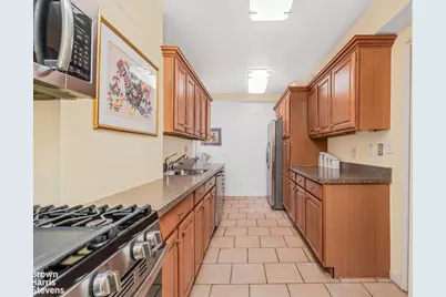 2711 Henry Hudson Parkway #7H, New York City, NY 10463 - Photo 6